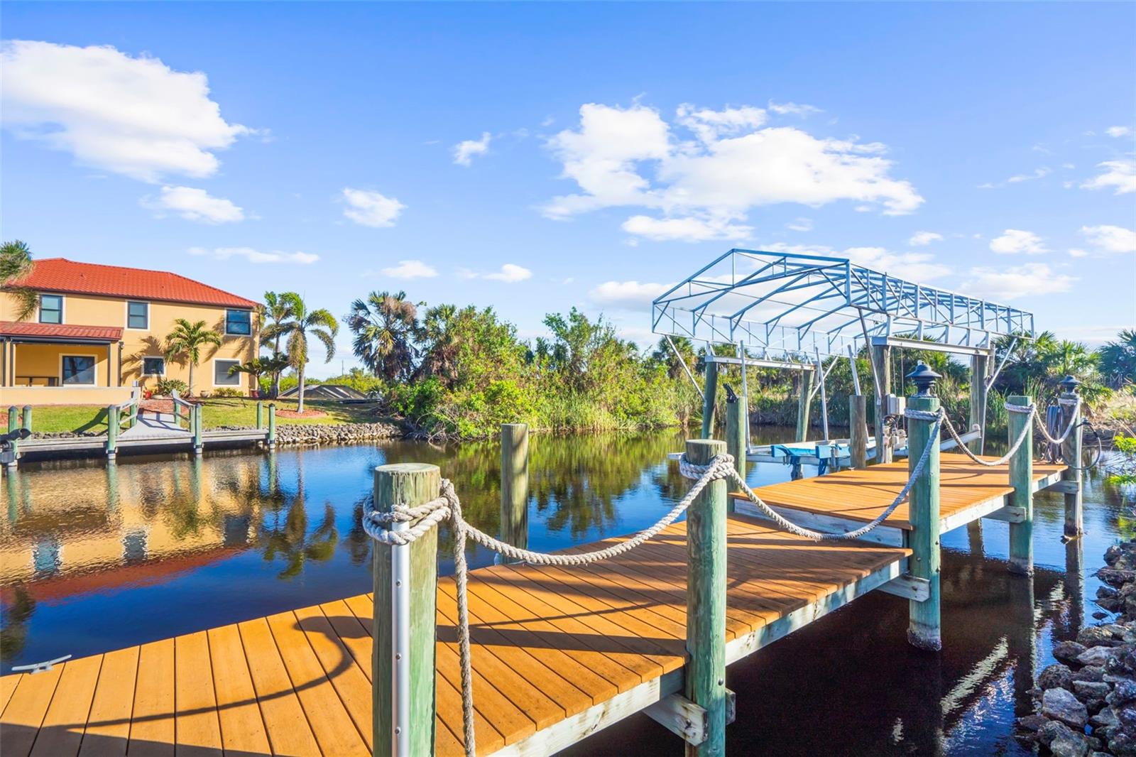 14142 FORT MYERS AVE, PORT CHARLOTTE, FL, 33981