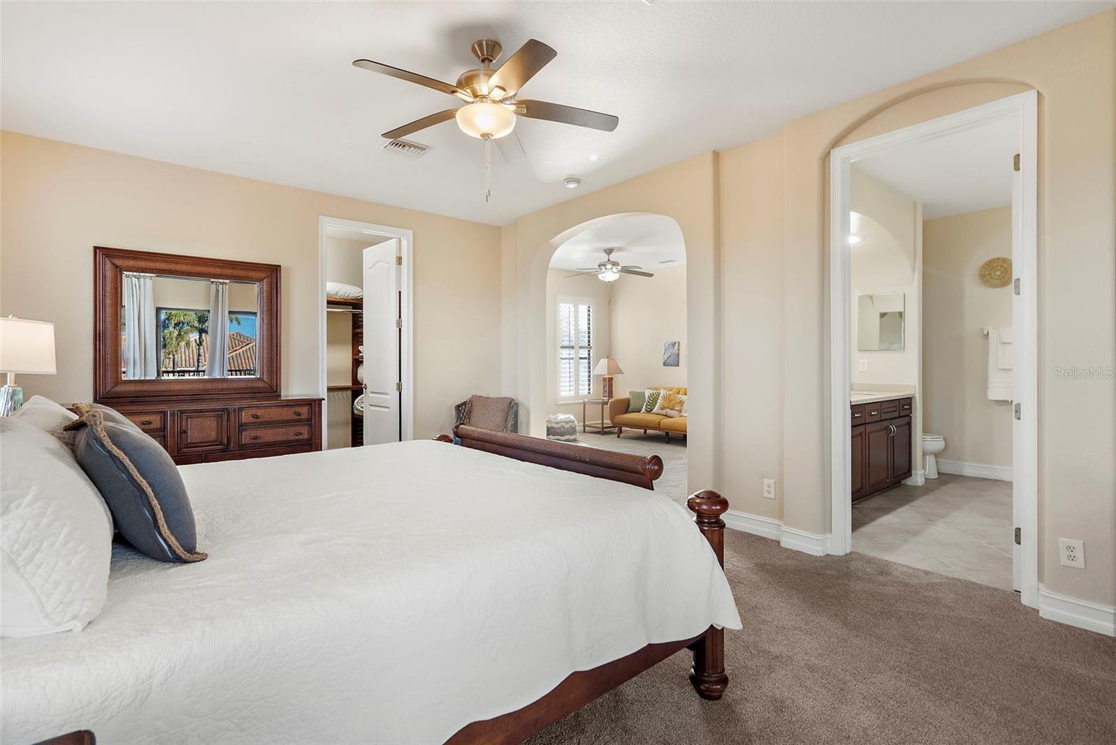 14142 FORT MYERS AVE, PORT CHARLOTTE, FL, 33981