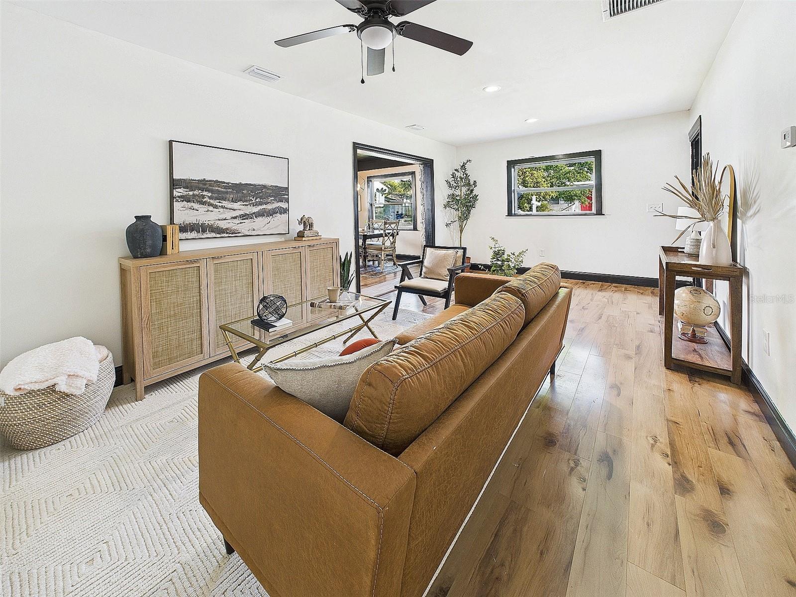 1221 E EMMA ST, TAMPA, FL, 33603