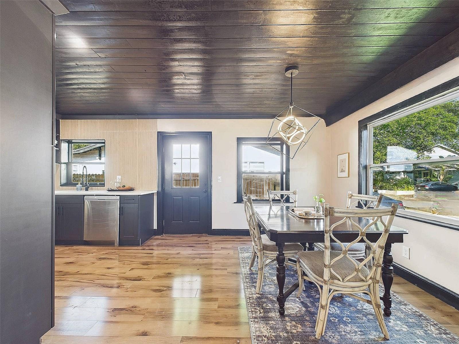 1221 E EMMA ST, TAMPA, FL, 33603