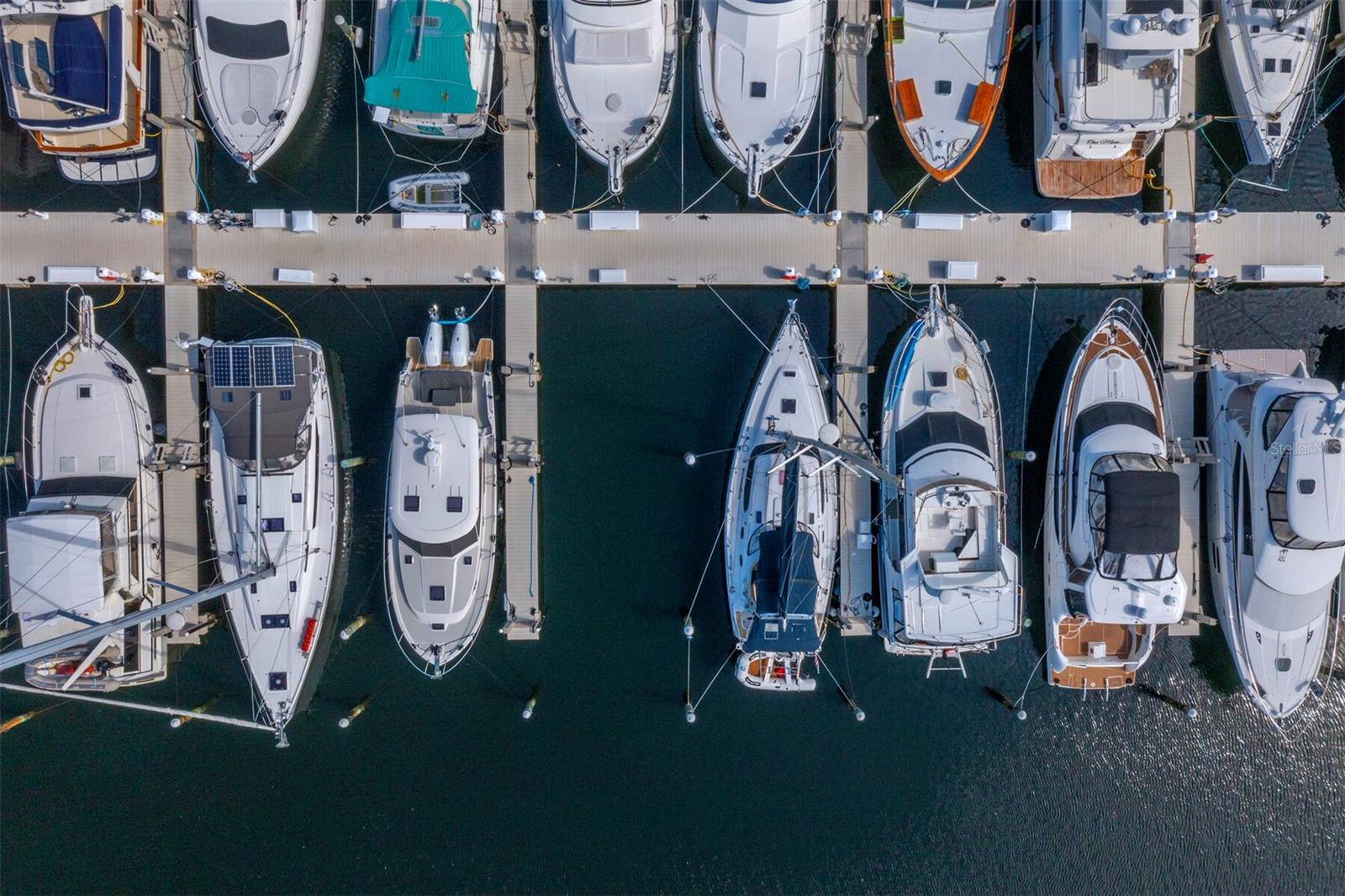 2600 HARBOURSIDE DR #C-12, LONGBOAT KEY, FL, 34228