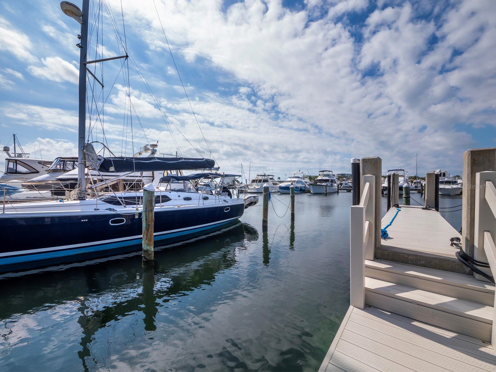 2600 HARBOURSIDE DR #C-12, LONGBOAT KEY, FL, 34228