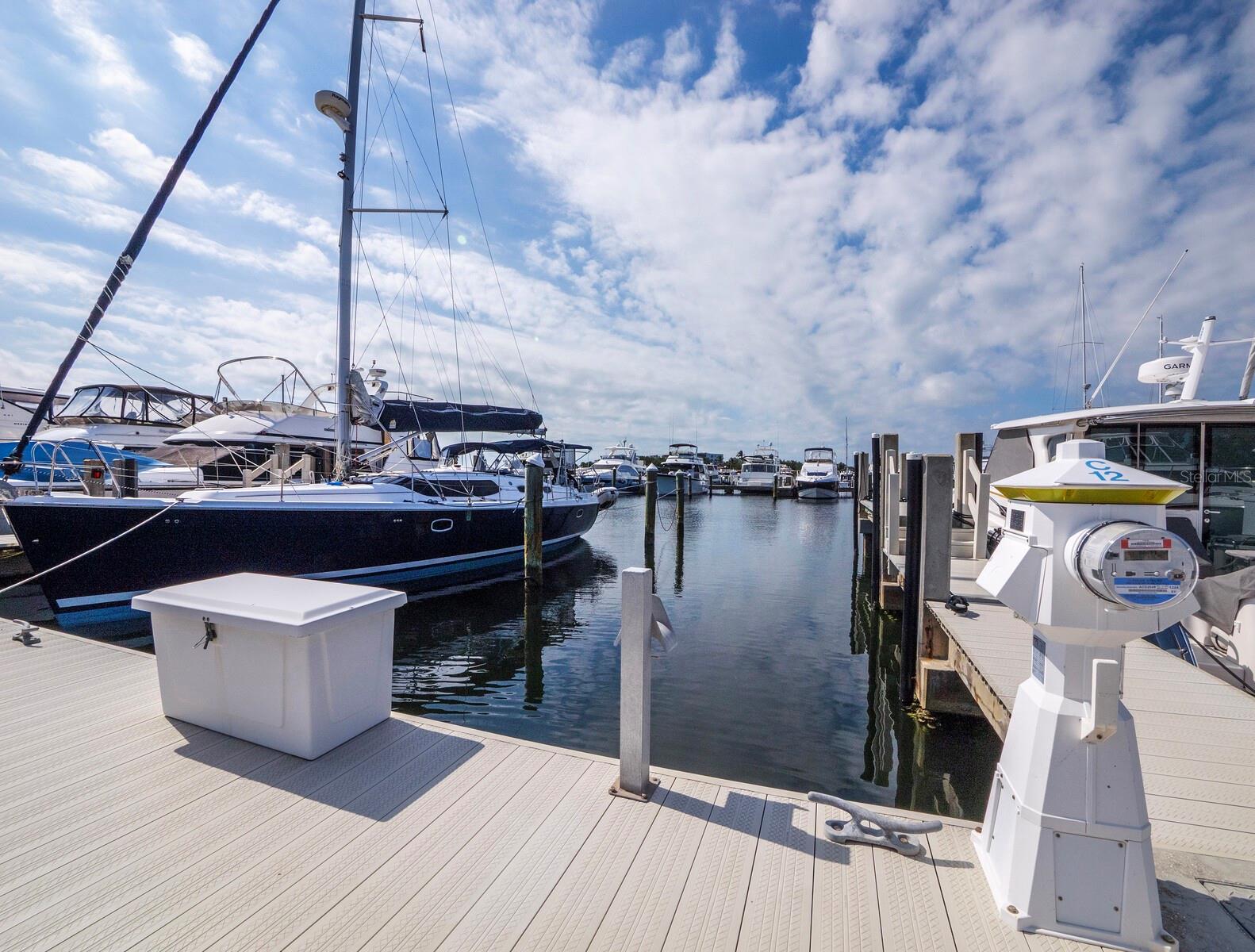 2600 HARBOURSIDE DR #C-12, LONGBOAT KEY, FL, 34228