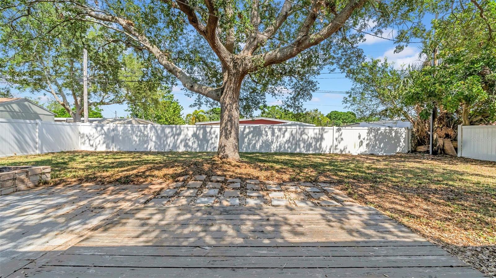 5601 CEDAR ST NE, ST PETERSBURG, FL, 33703