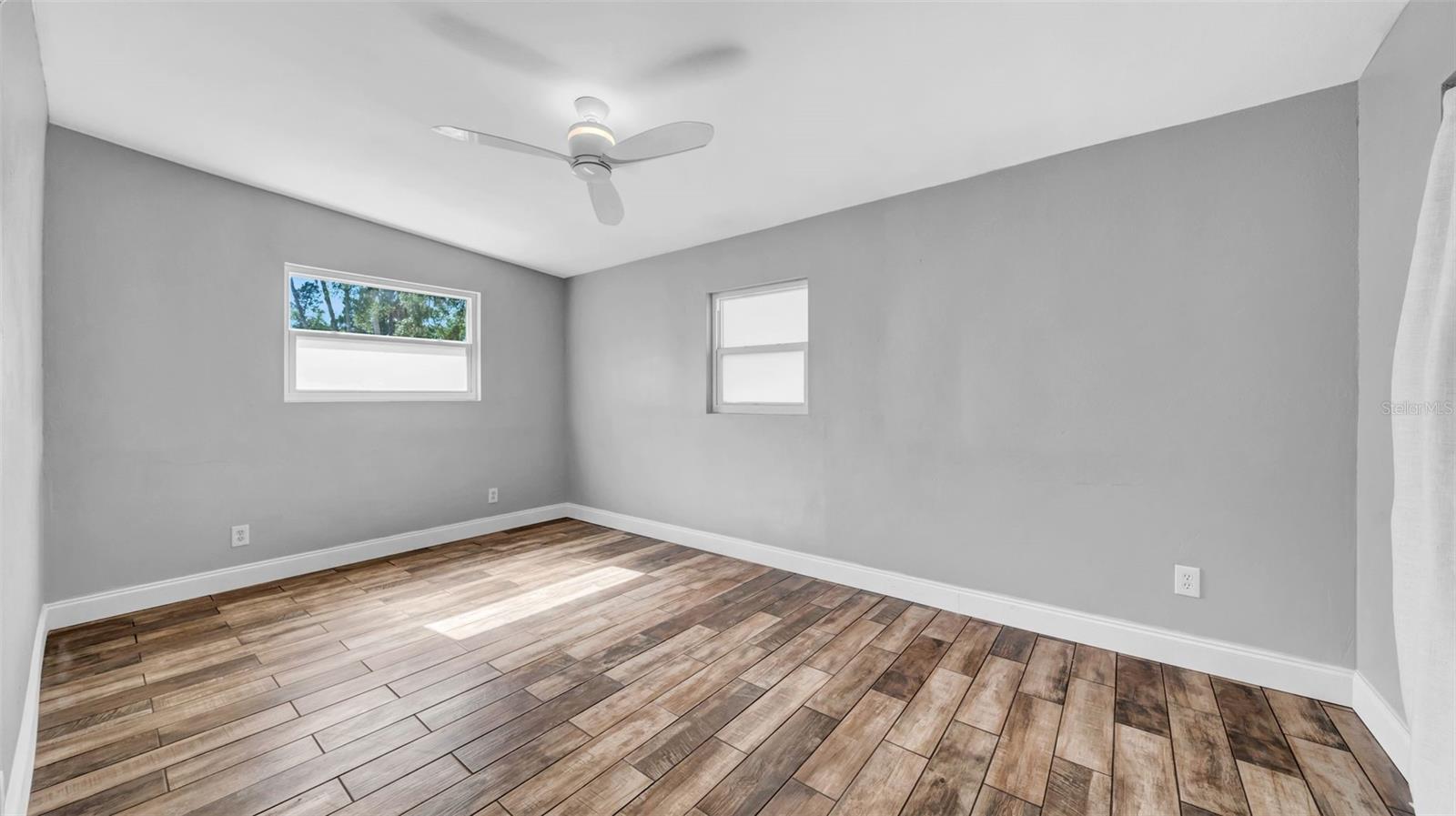 5601 CEDAR ST NE, ST PETERSBURG, FL, 33703