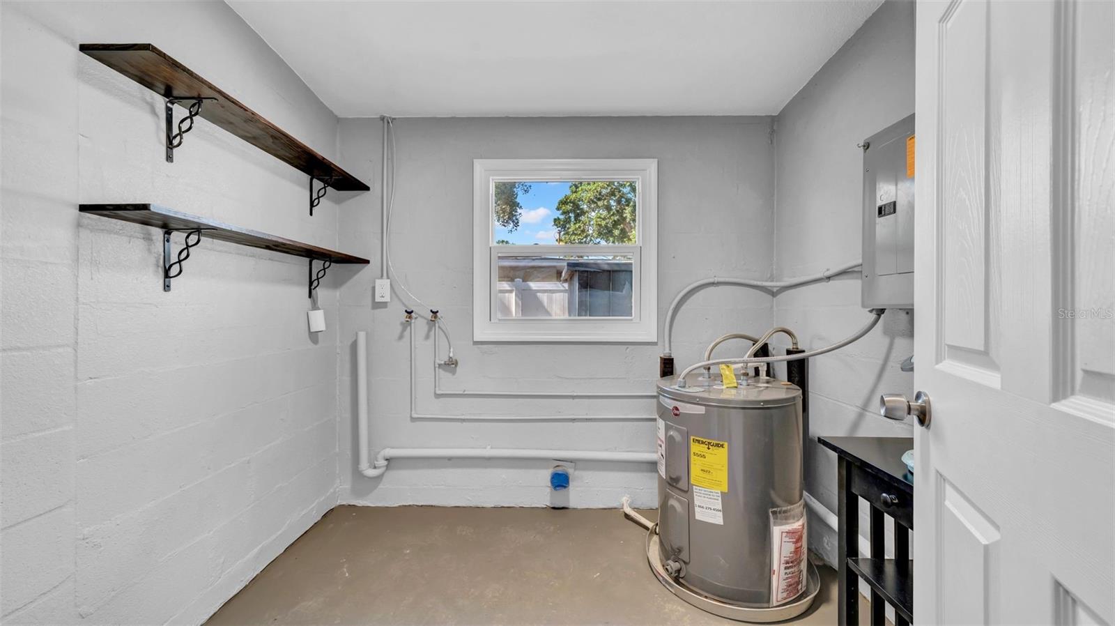 5601 CEDAR ST NE, ST PETERSBURG, FL, 33703