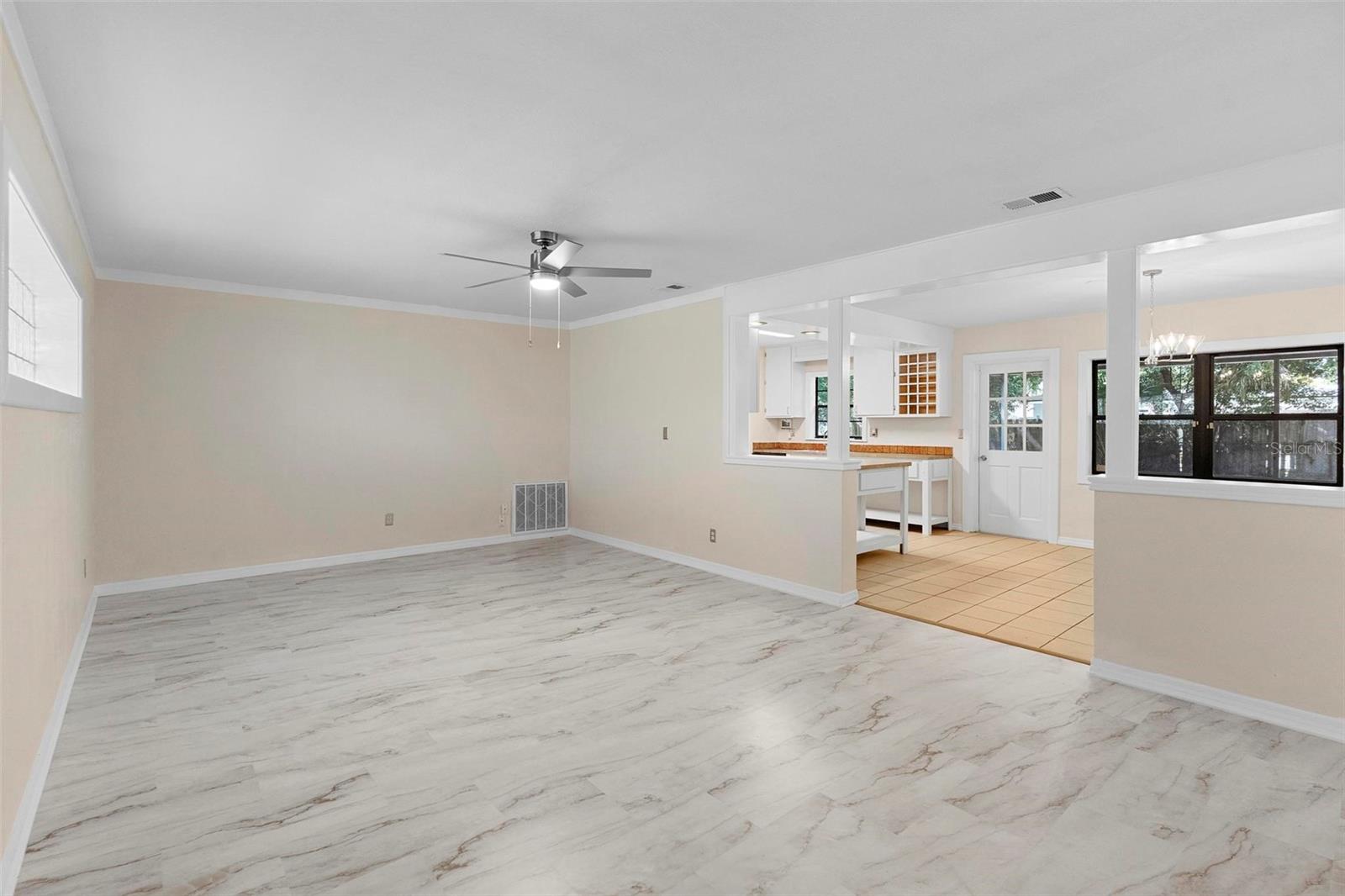 825 BALTIMORE DR, ORLANDO, FL, 32810