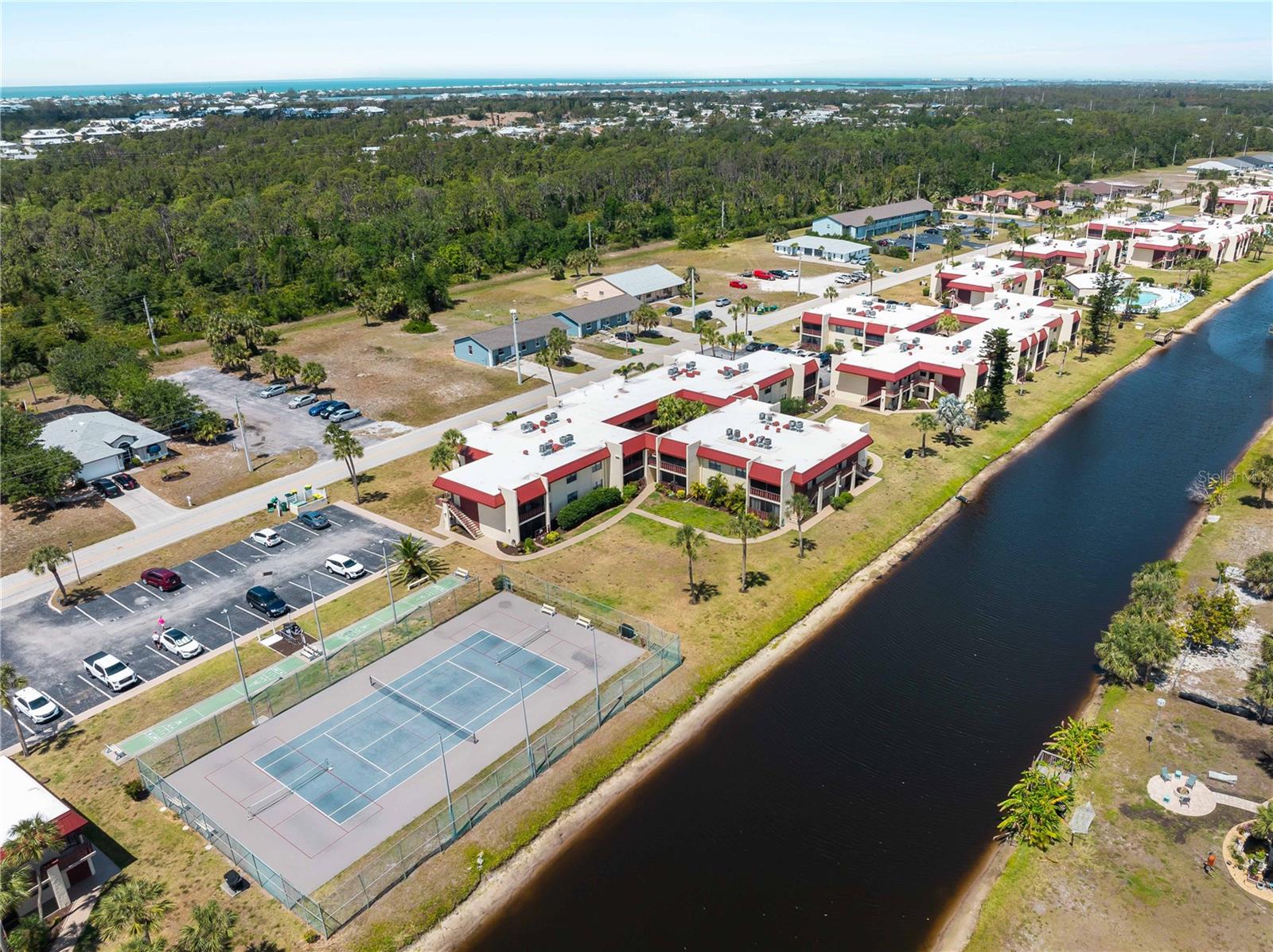 C7508552 Property Photo