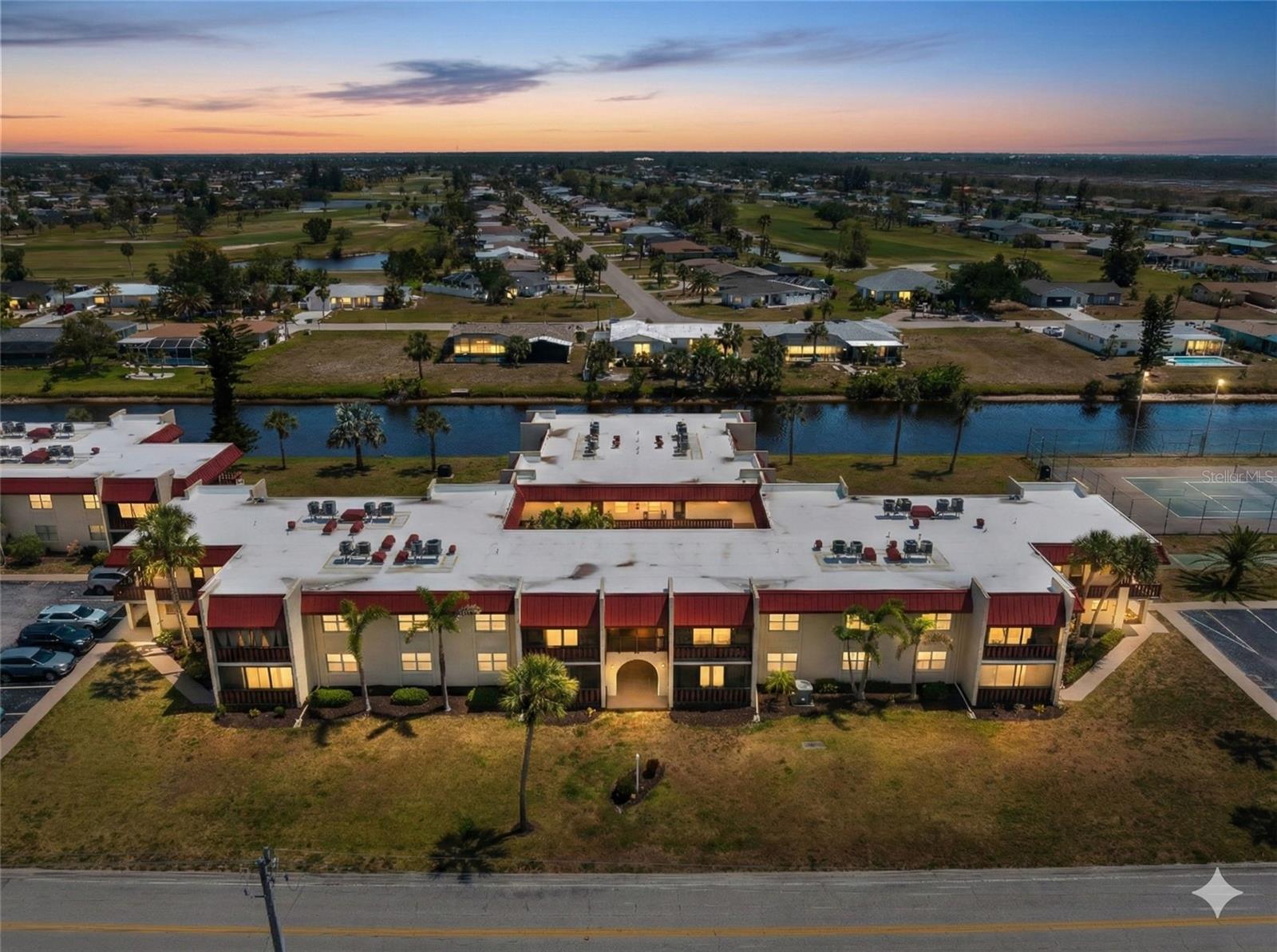 C7508552 Property Photo