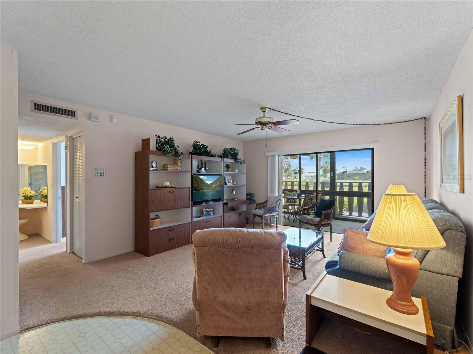 C7508552 Property Photo