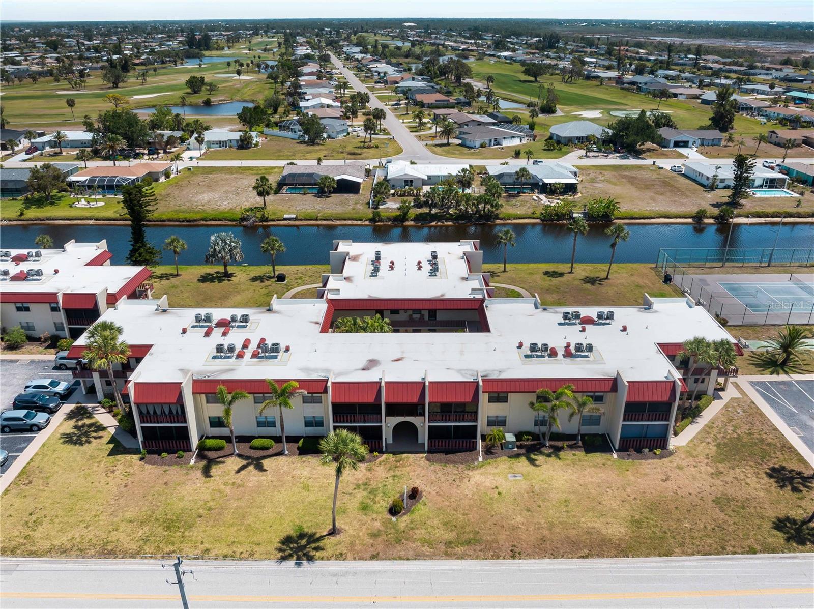 C7508552 Property Photo