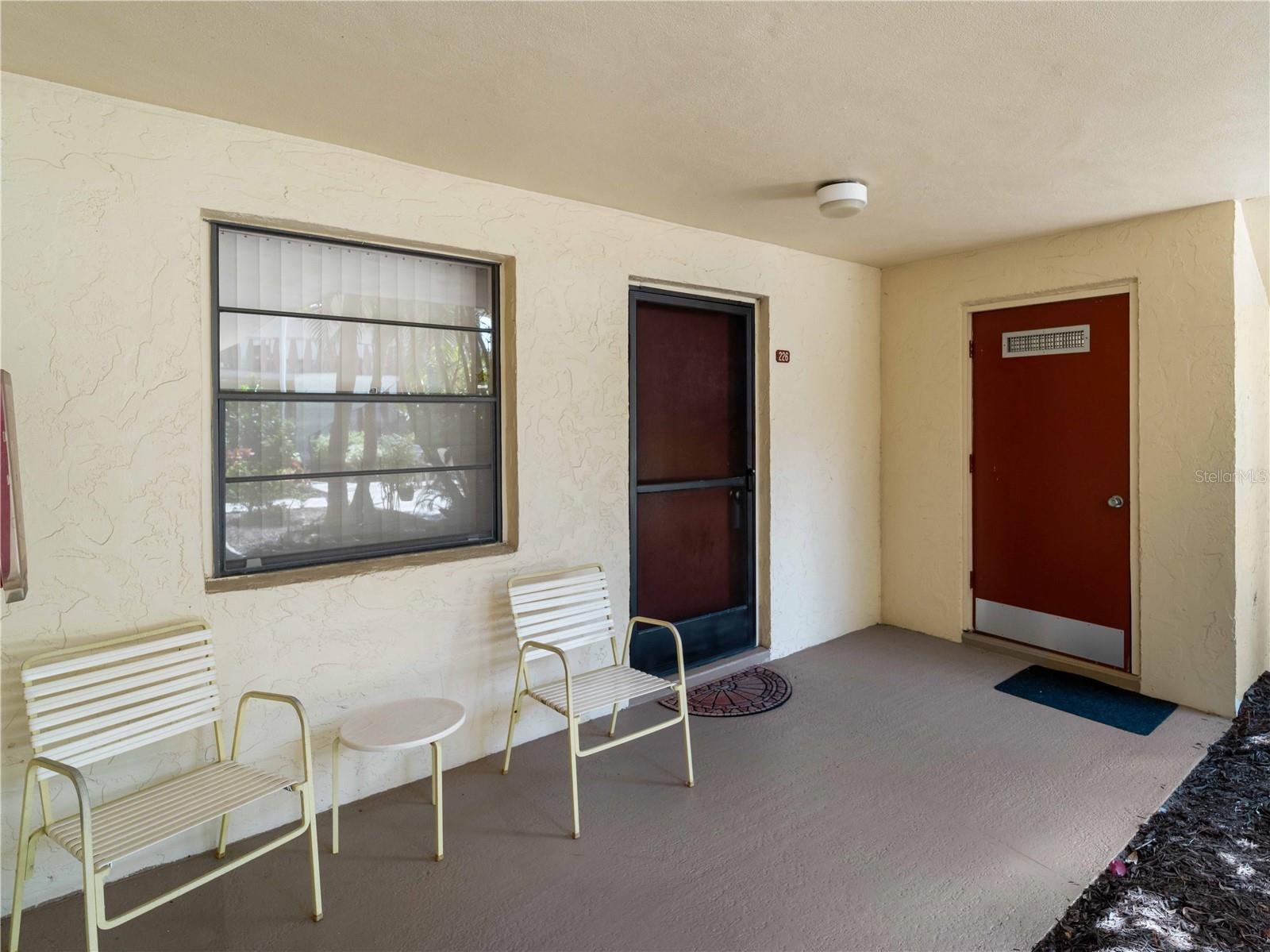 C7508552 Property Photo