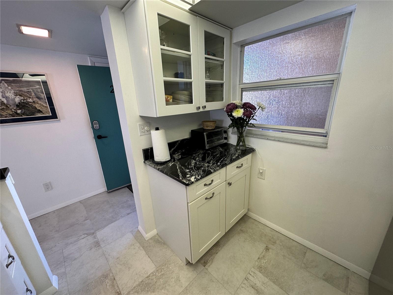 1300 N PORTOFINO DR #205, SARASOTA, FL, 34242