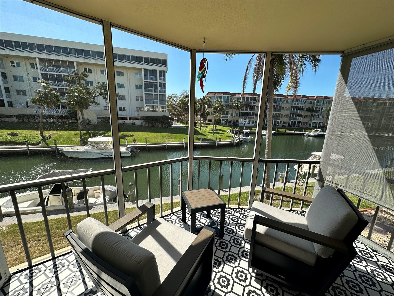 1300 N PORTOFINO DR #205, SARASOTA, FL, 34242