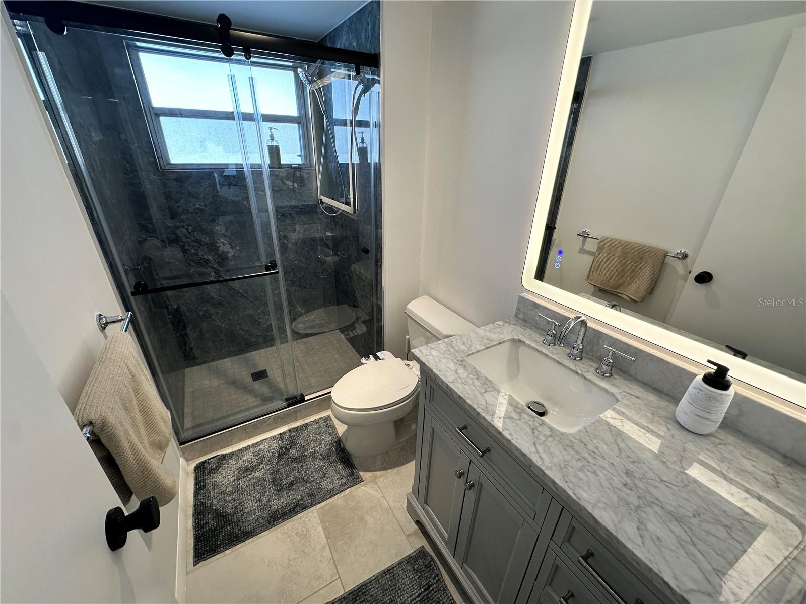 1300 N PORTOFINO DR #205, SARASOTA, FL, 34242