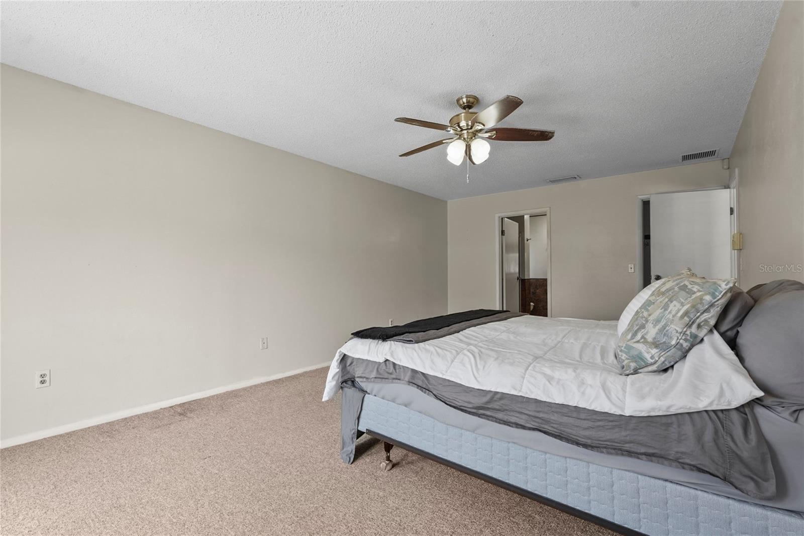 2219 LOCKWOOD MEADOWS CIR, SARASOTA, FL, 34234