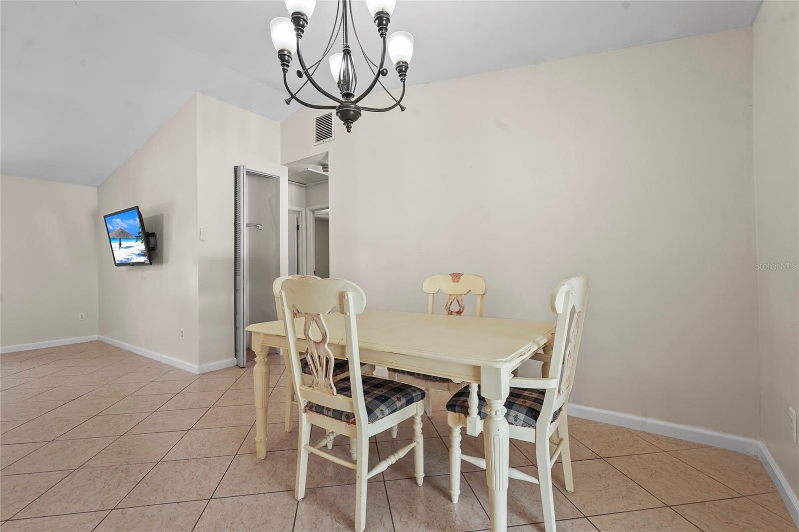 2219 LOCKWOOD MEADOWS CIR, SARASOTA, FL, 34234