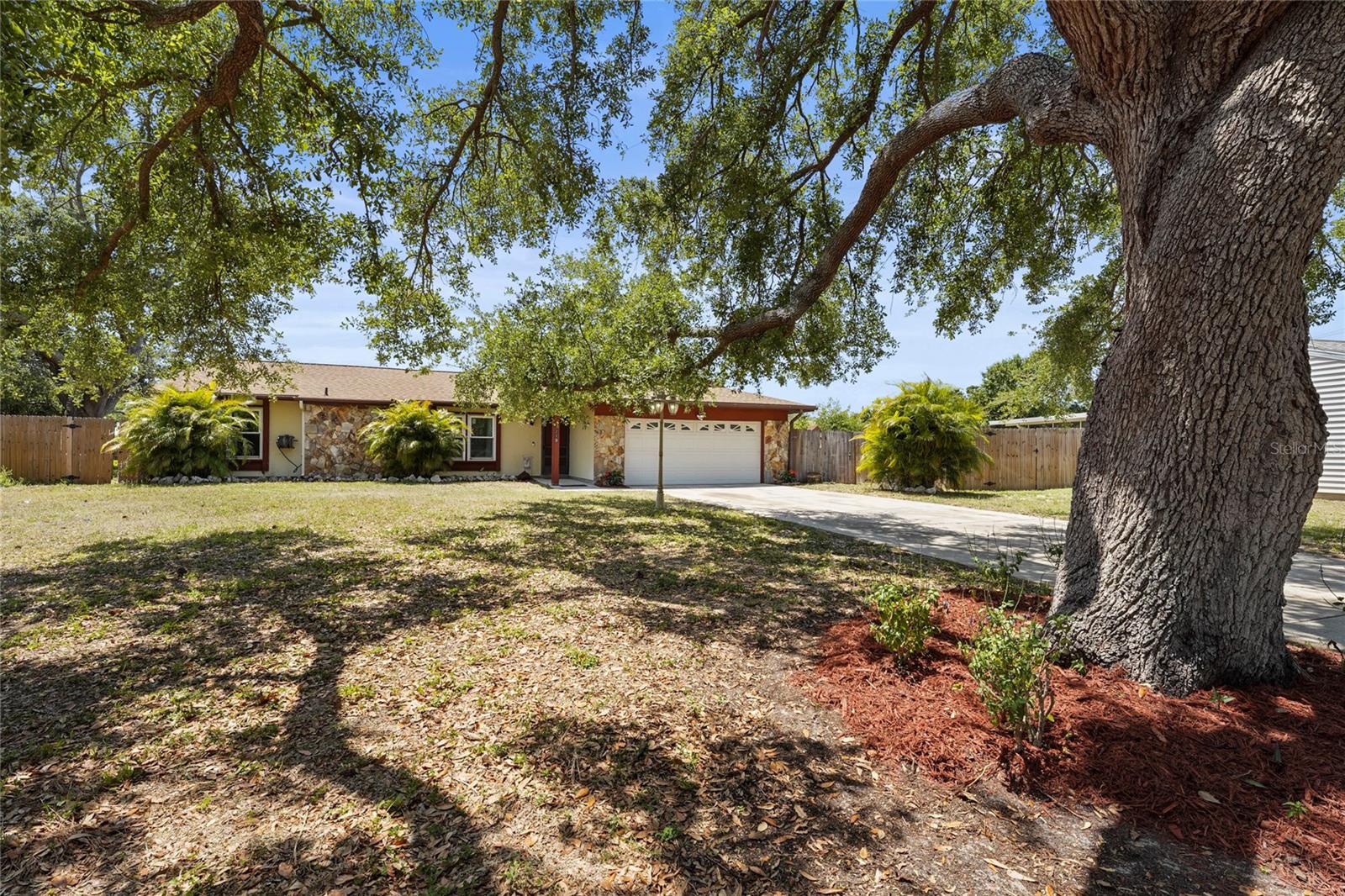 2219 LOCKWOOD MEADOWS CIR, SARASOTA, FL, 34234