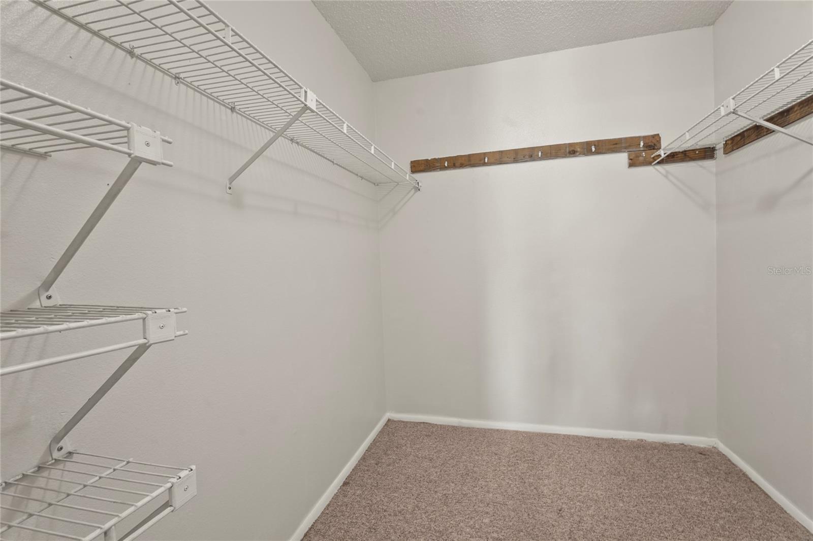 2219 LOCKWOOD MEADOWS CIR, SARASOTA, FL, 34234