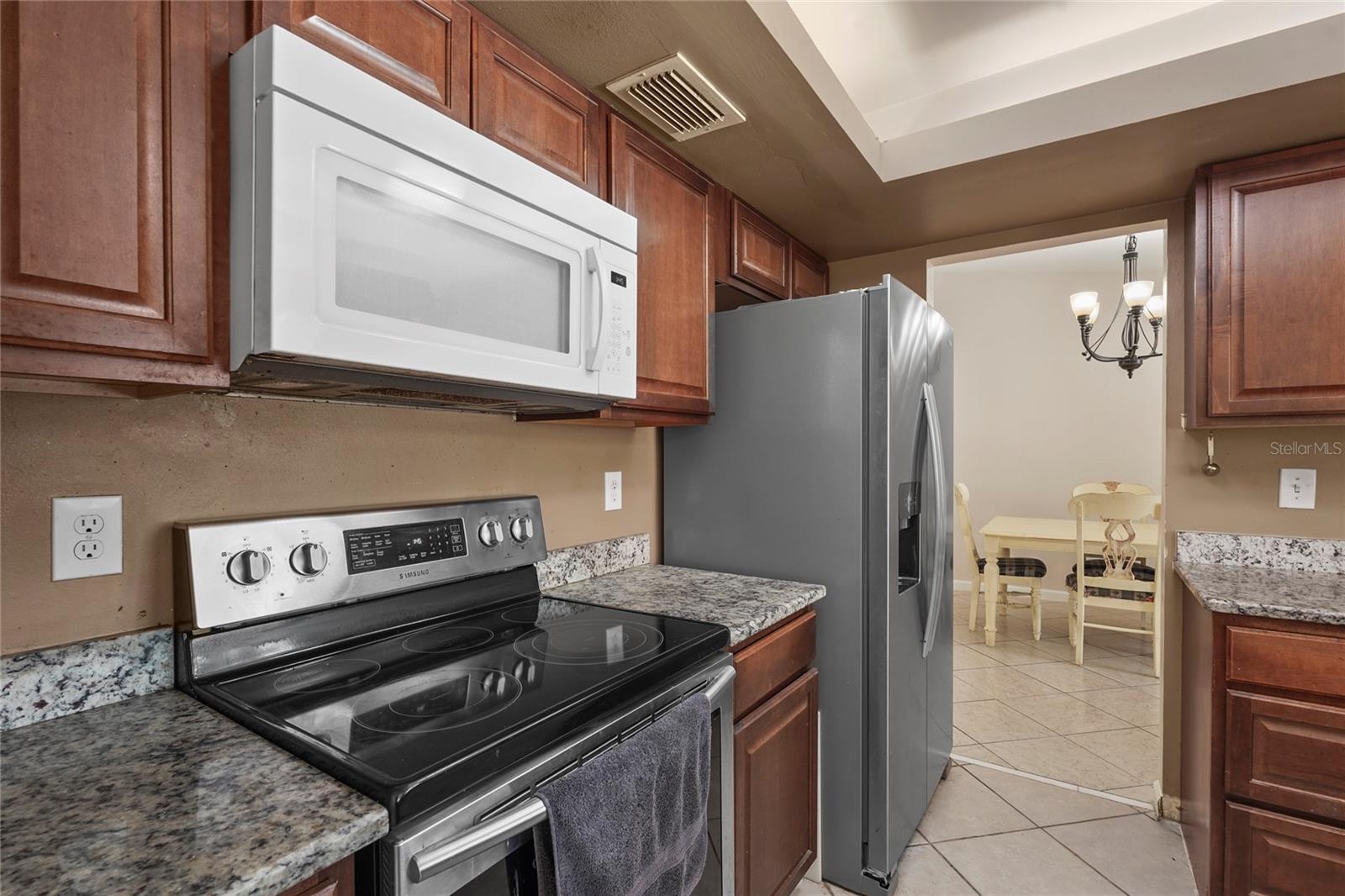 2219 LOCKWOOD MEADOWS CIR, SARASOTA, FL, 34234