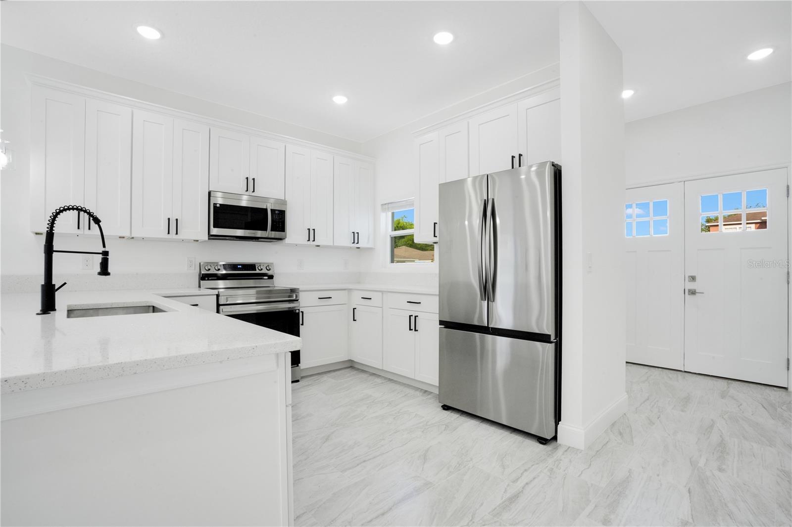 2281 WHITLEY LN, WINTER HAVEN, FL, 33881