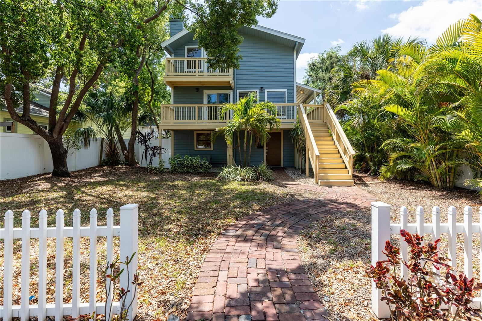 304 16TH AVE N, ST PETERSBURG, FL, 33704