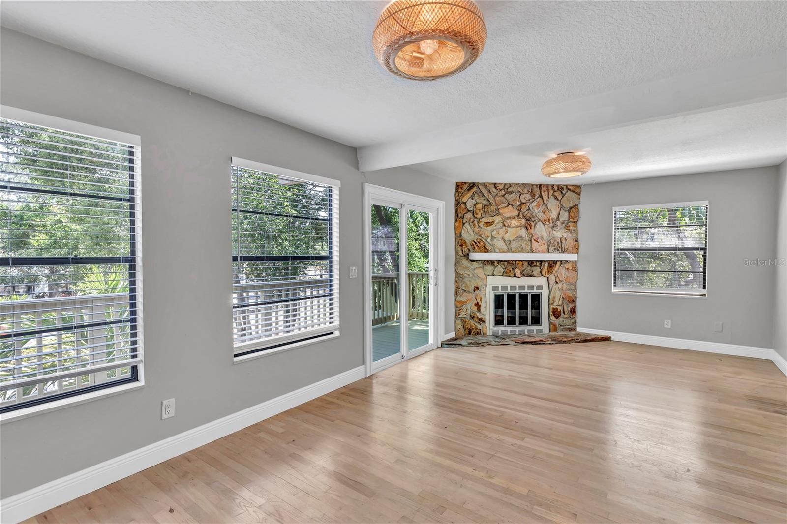 304 16TH AVE N, ST PETERSBURG, FL, 33704