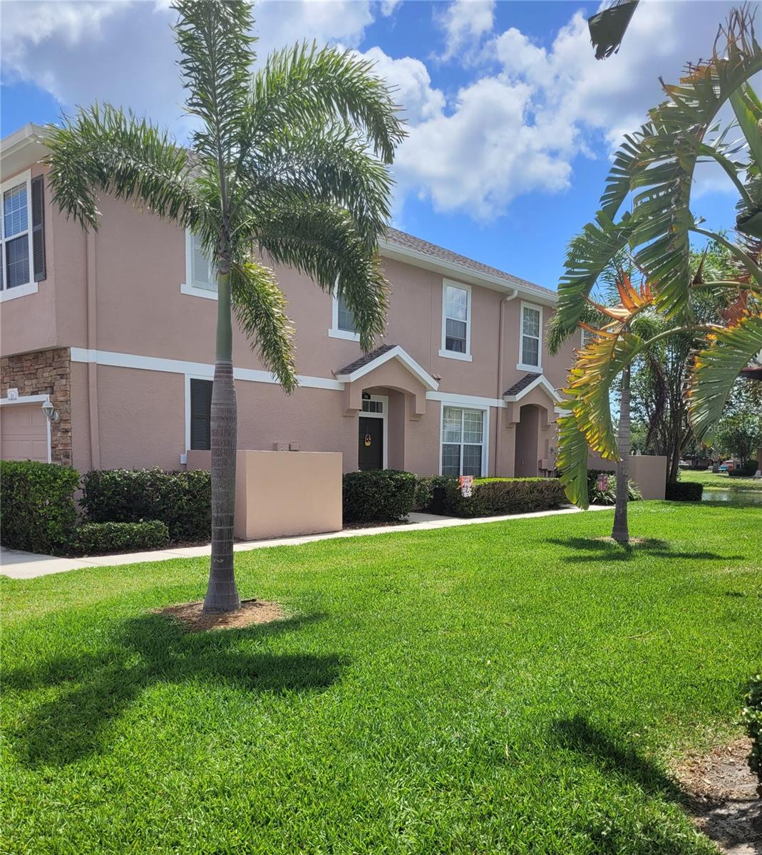 584 52ND AVE N, ST PETERSBURG, FL, 33703