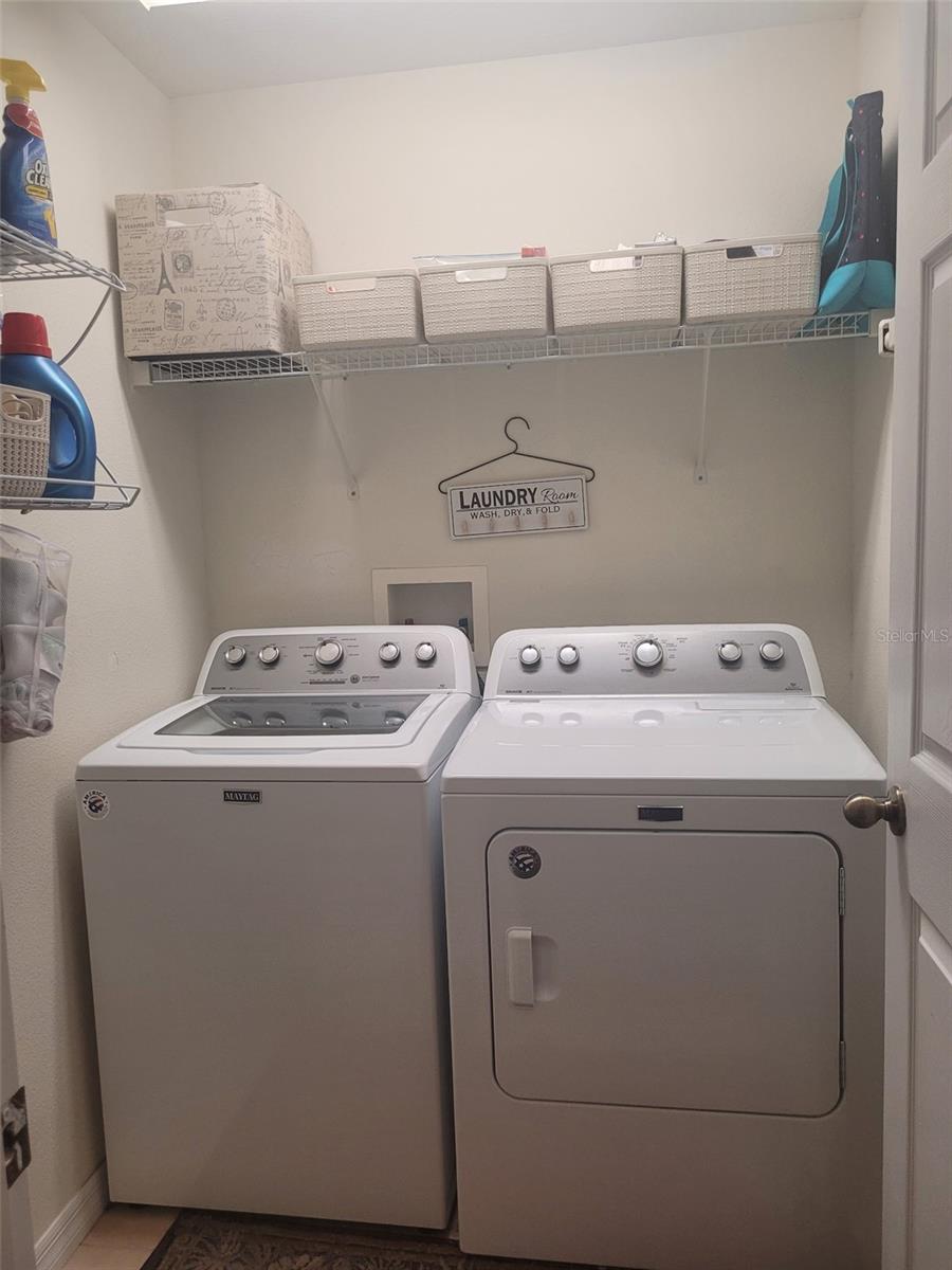 584 52ND AVE N, ST PETERSBURG, FL, 33703