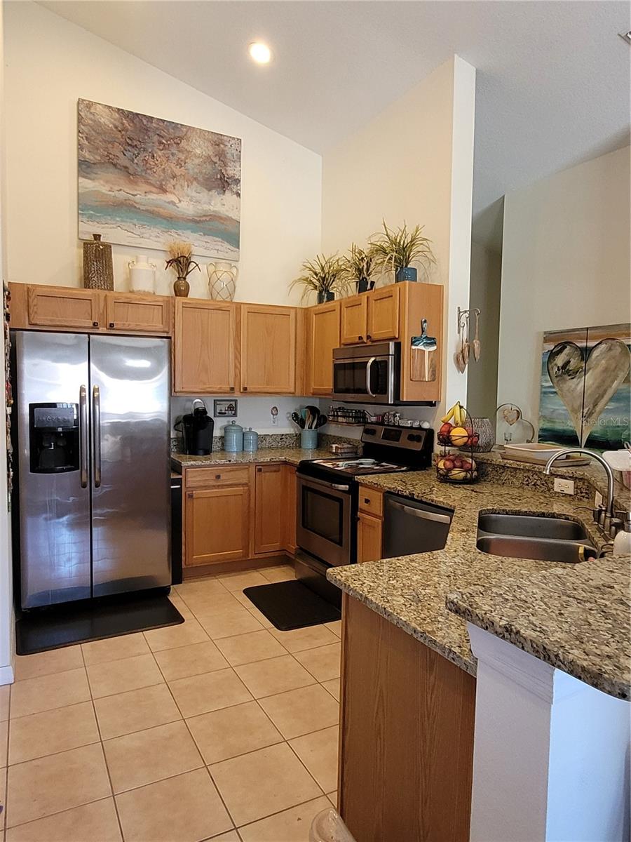 584 52ND AVE N, ST PETERSBURG, FL, 33703