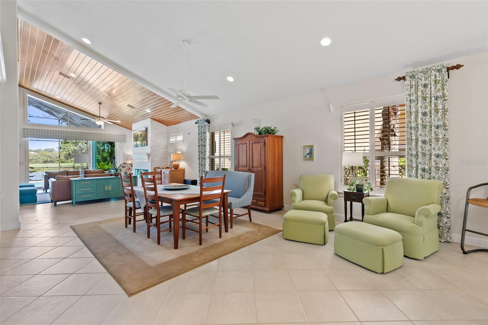 61 KINGFISHER LN, PALM COAST, FL, 32137