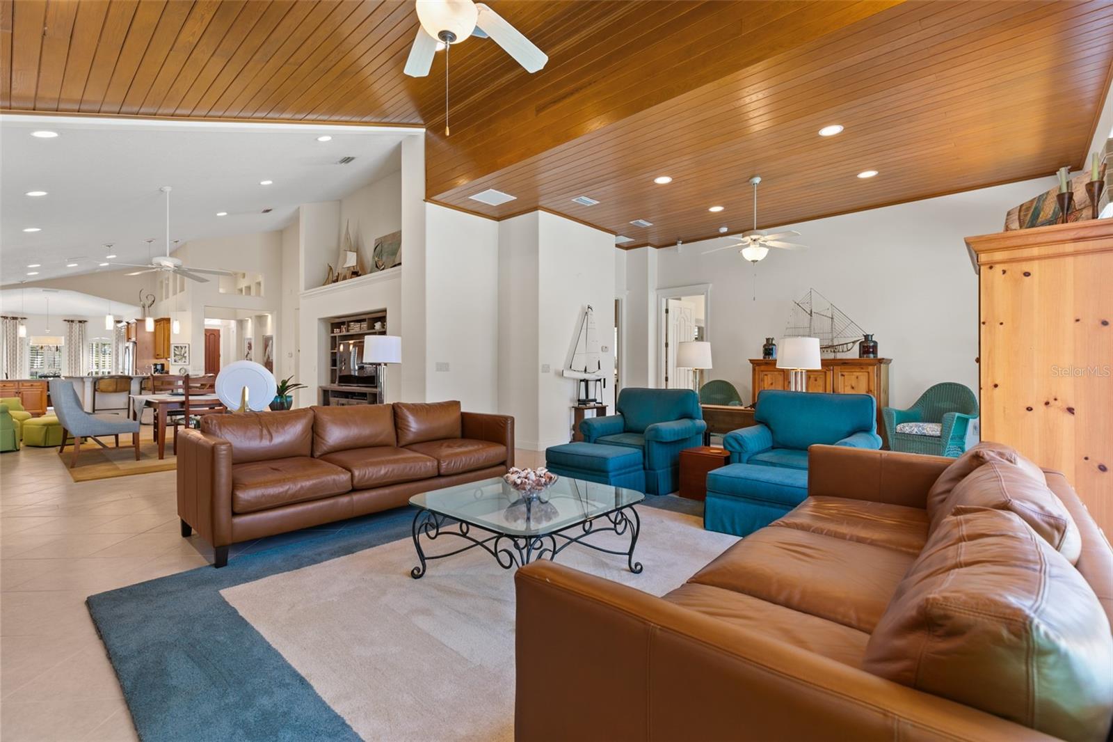 61 KINGFISHER LN, PALM COAST, FL, 32137