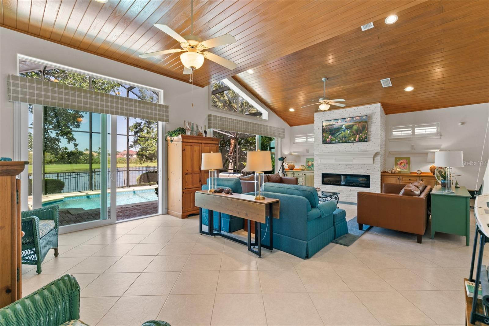 61 KINGFISHER LN, PALM COAST, FL, 32137