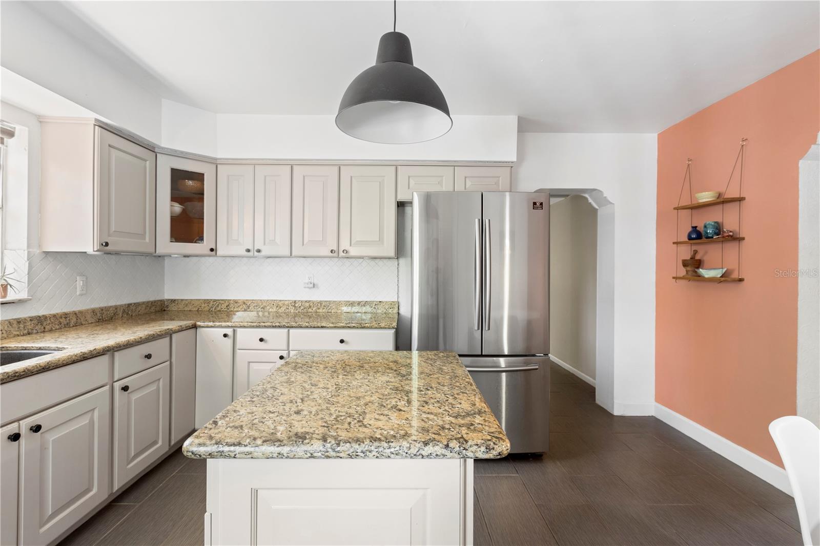 1222 E POWHATAN AVE, TAMPA, FL, 33604