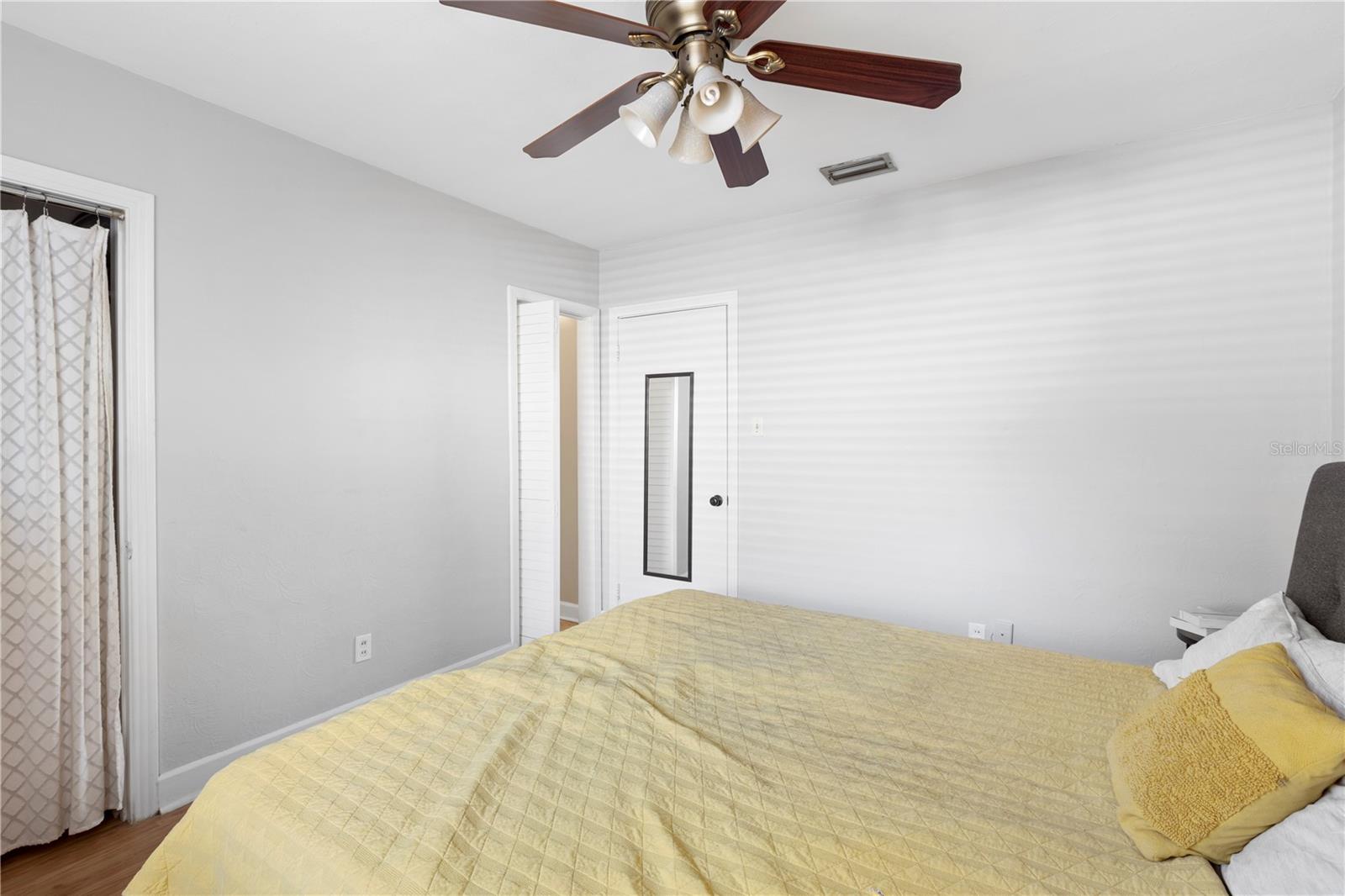 1222 E POWHATAN AVE, TAMPA, FL, 33604