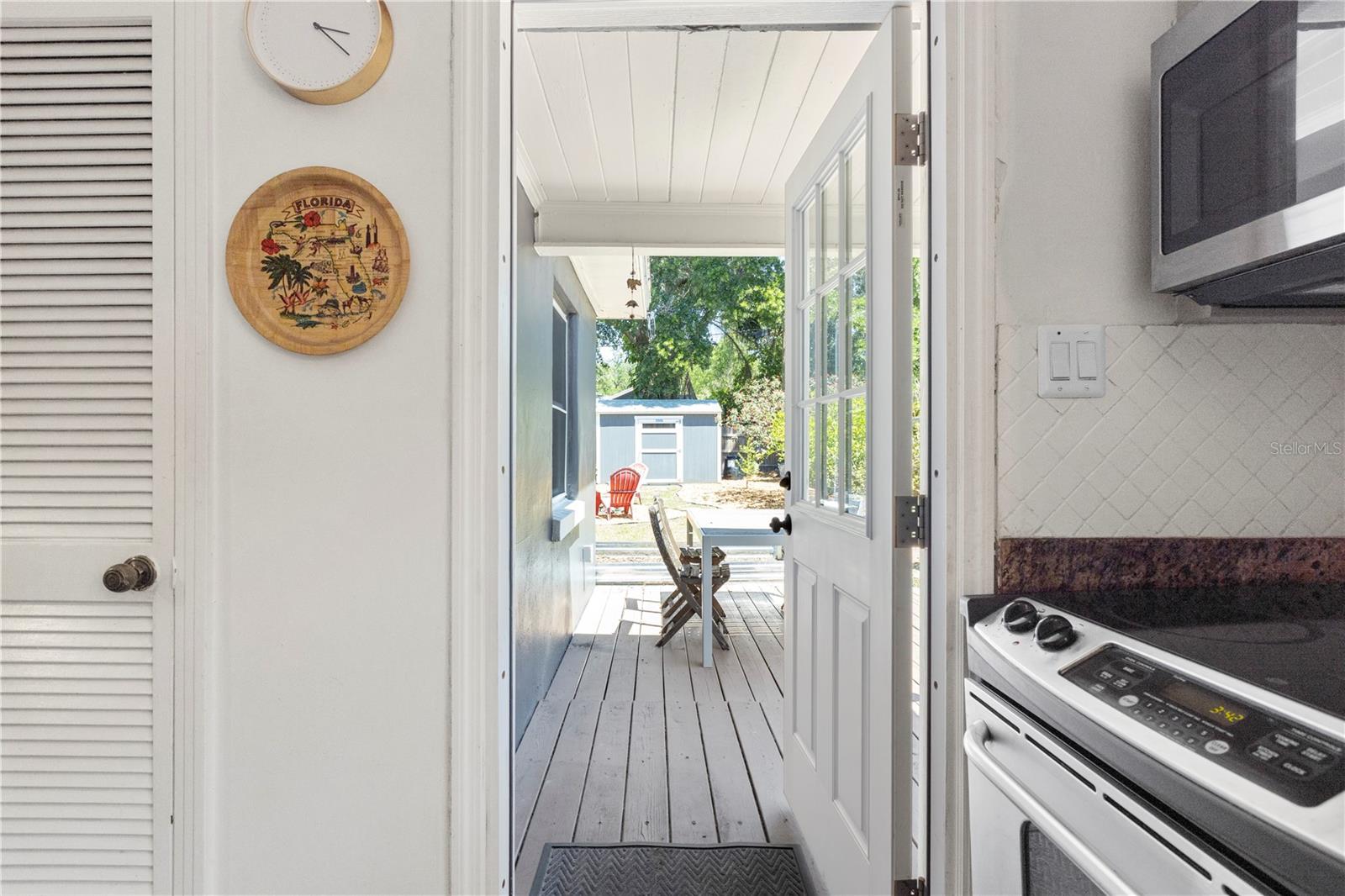 1222 E POWHATAN AVE, TAMPA, FL, 33604