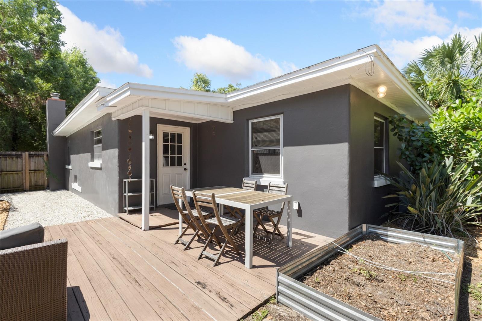 1222 E POWHATAN AVE, TAMPA, FL, 33604