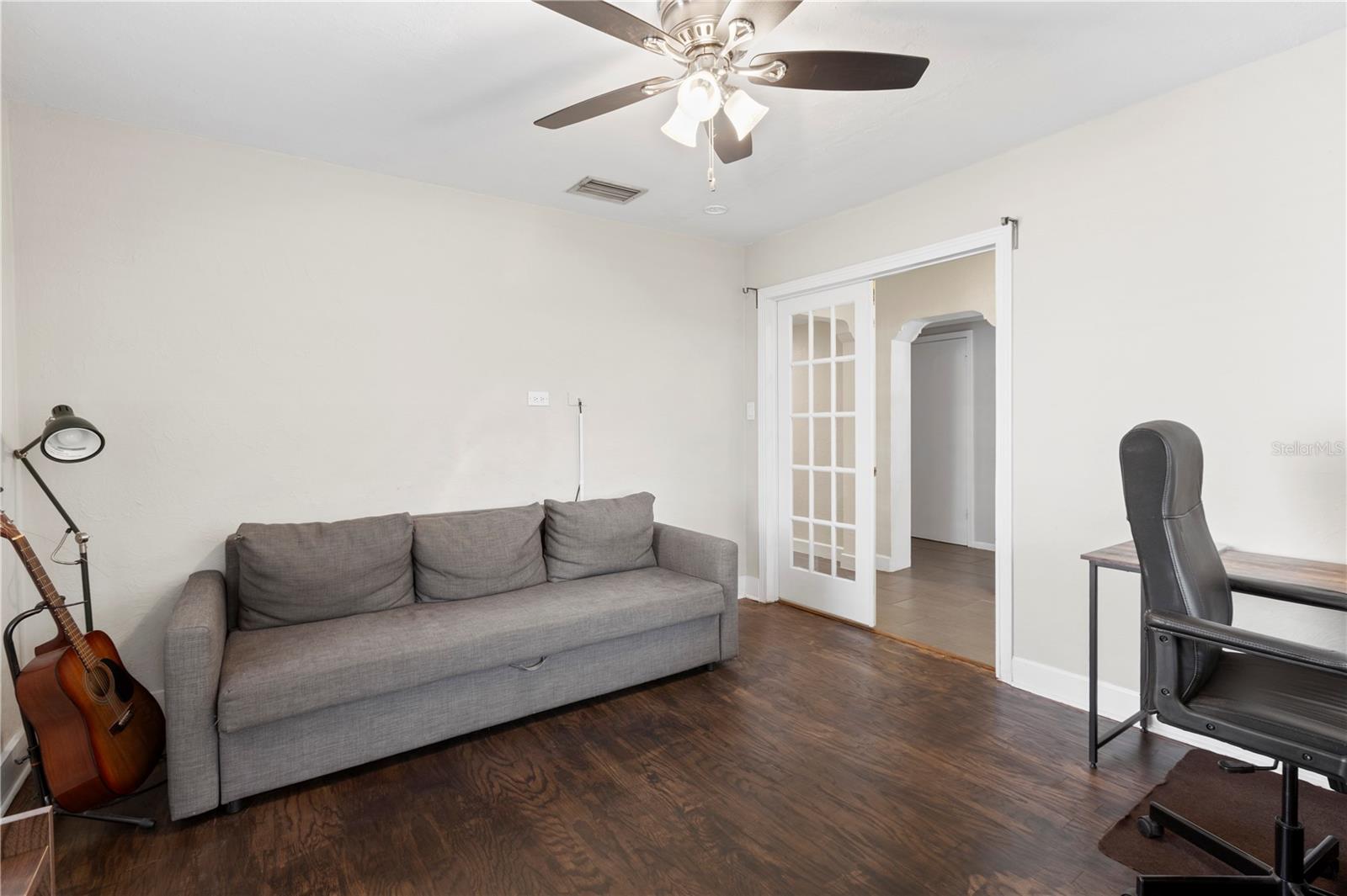 1222 E POWHATAN AVE, TAMPA, FL, 33604