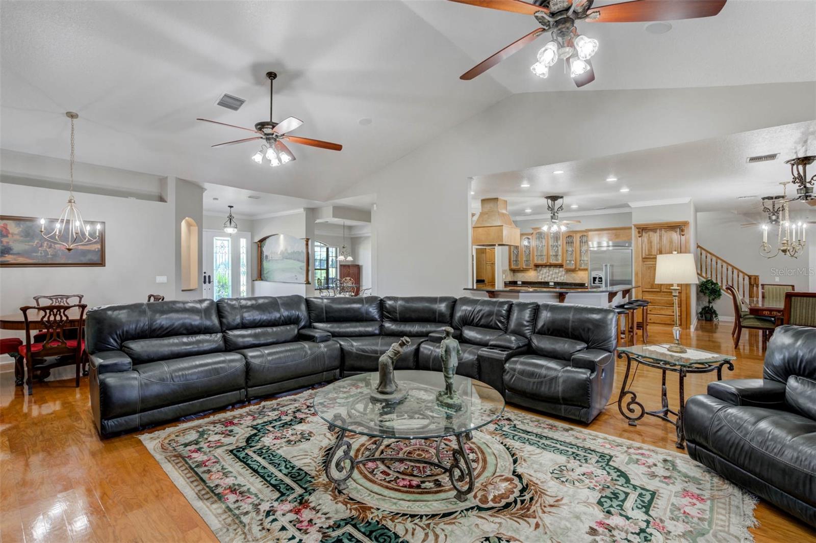 L4952200 Property Photo