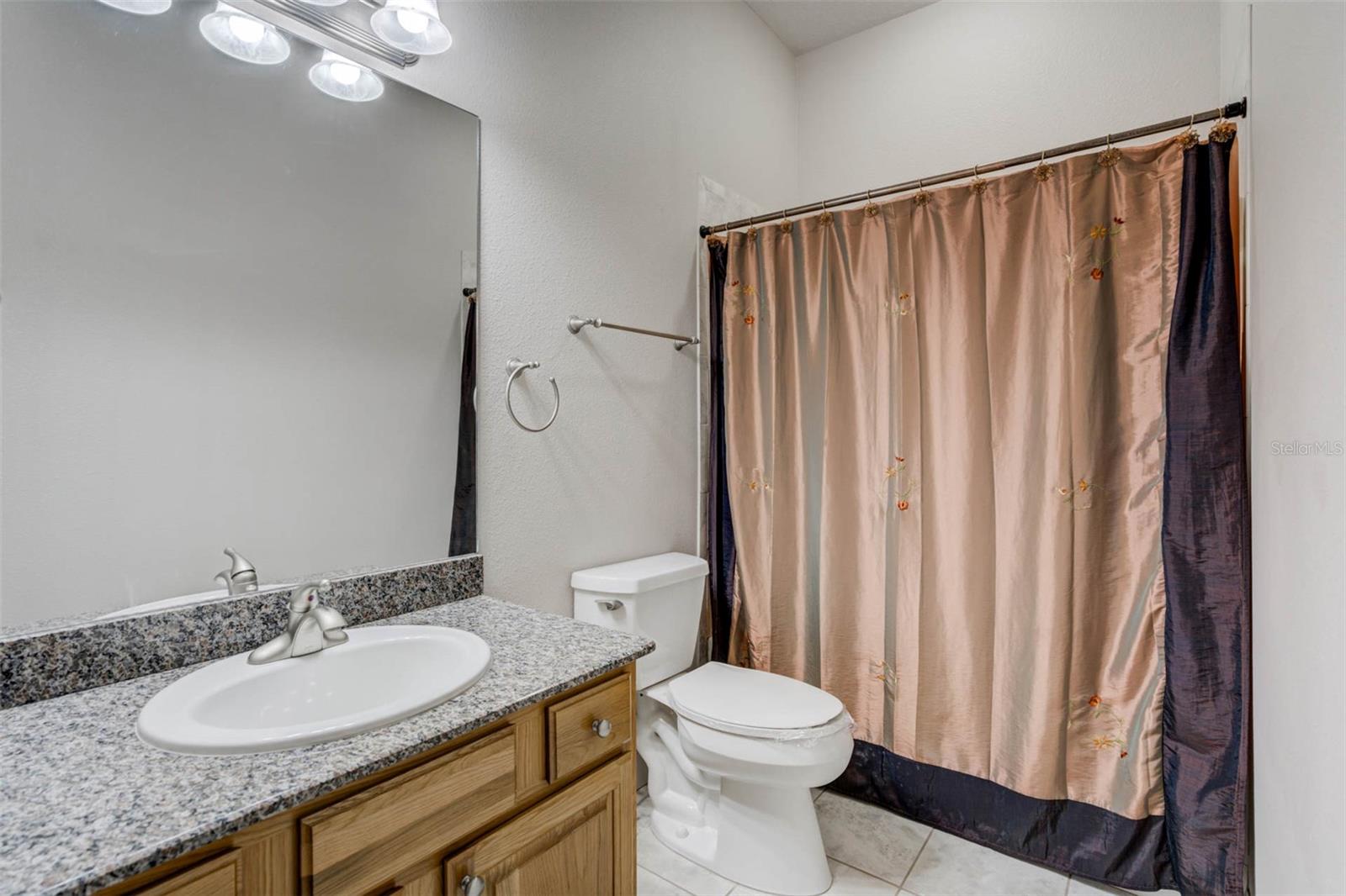 L4952200 Property Photo