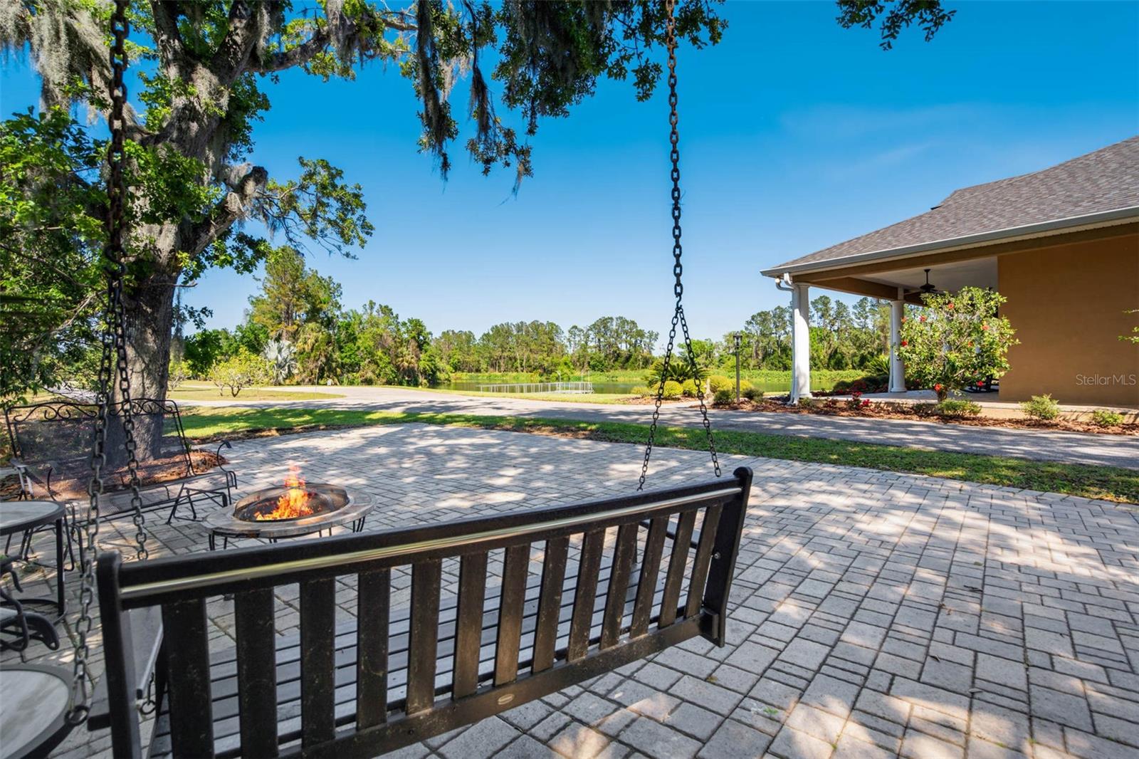 L4952200 Property Photo