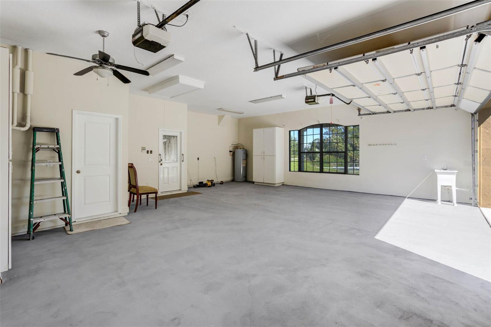 L4952200 Property Photo