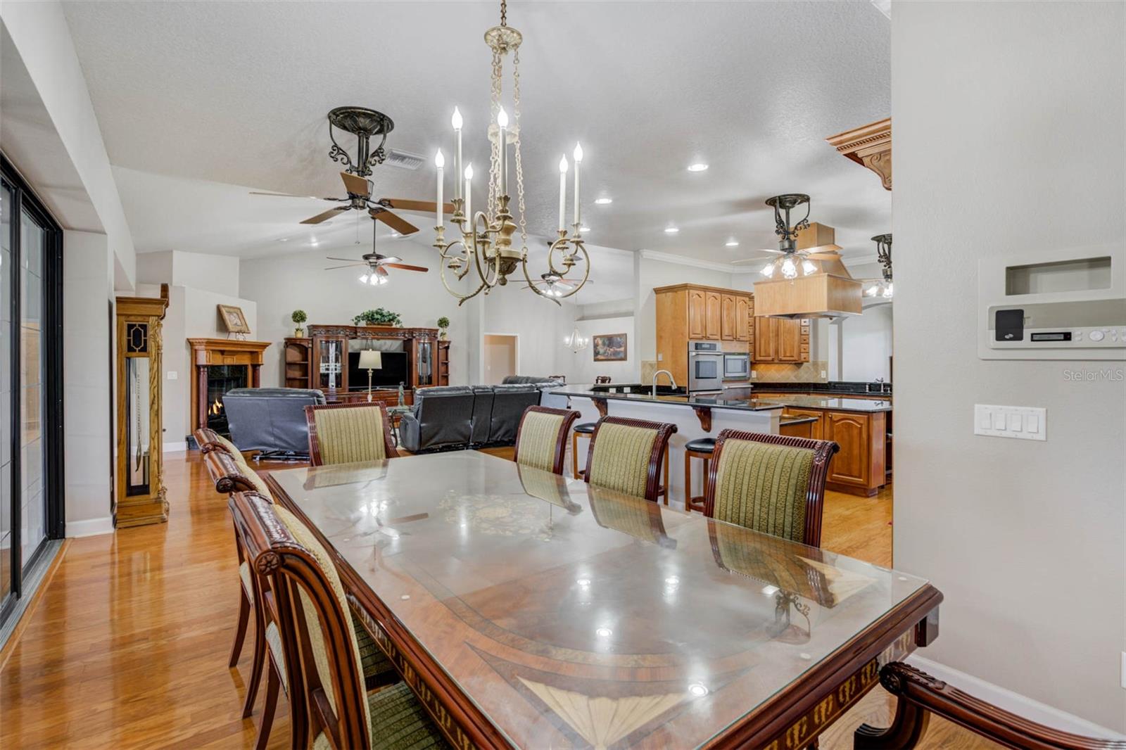 L4952200 Property Photo