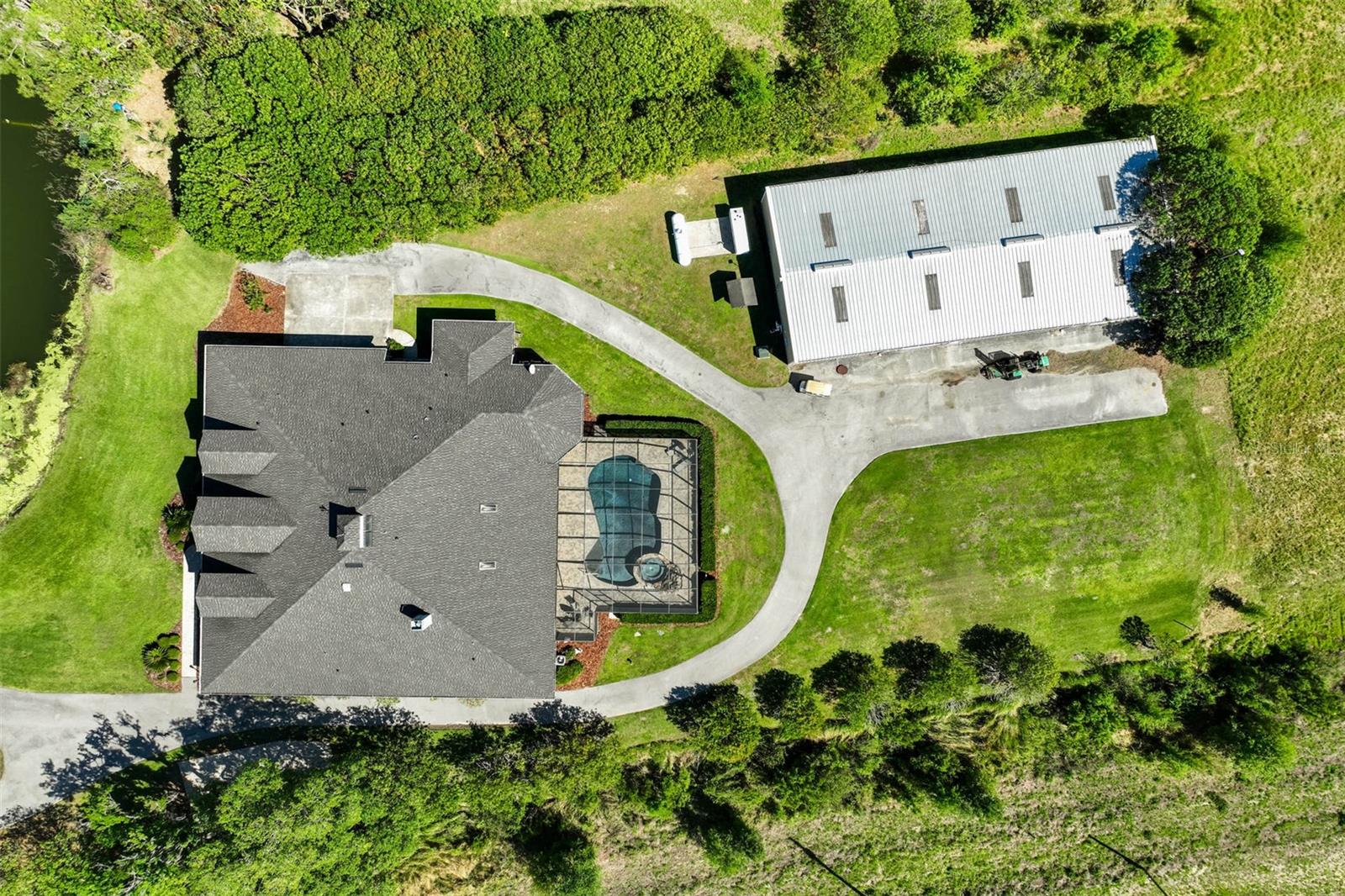 L4952200 Property Photo