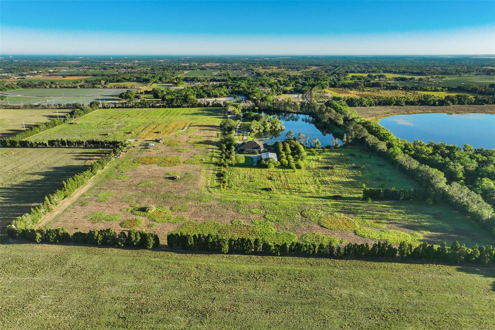 L4952200 Property Photo