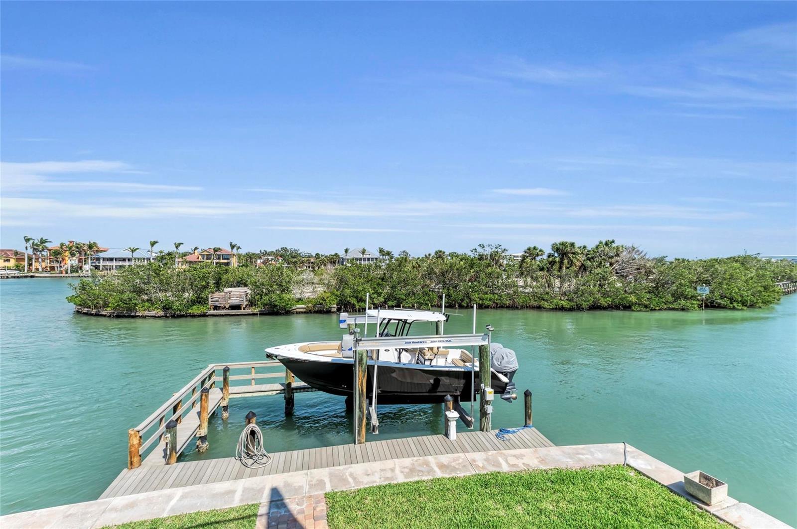 A4648844 Property Photo