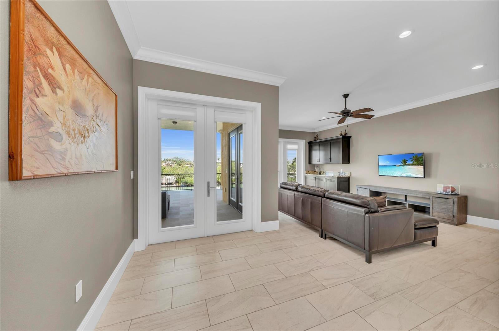 A4648844 Property Photo