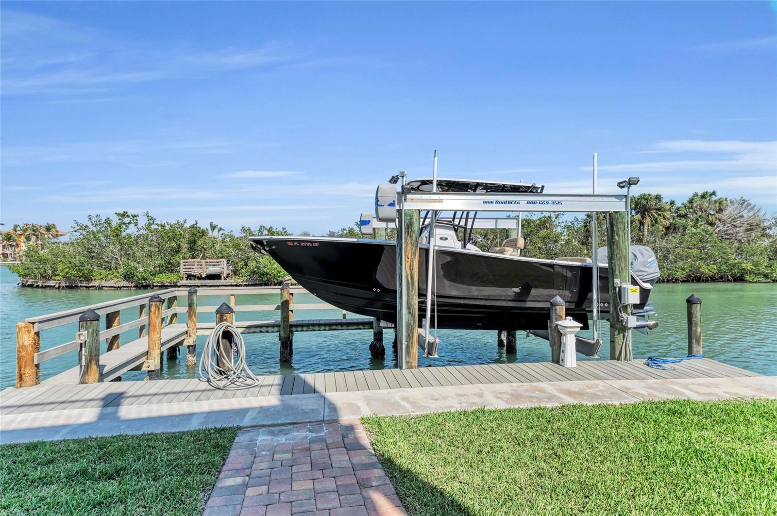 A4648844 Property Photo