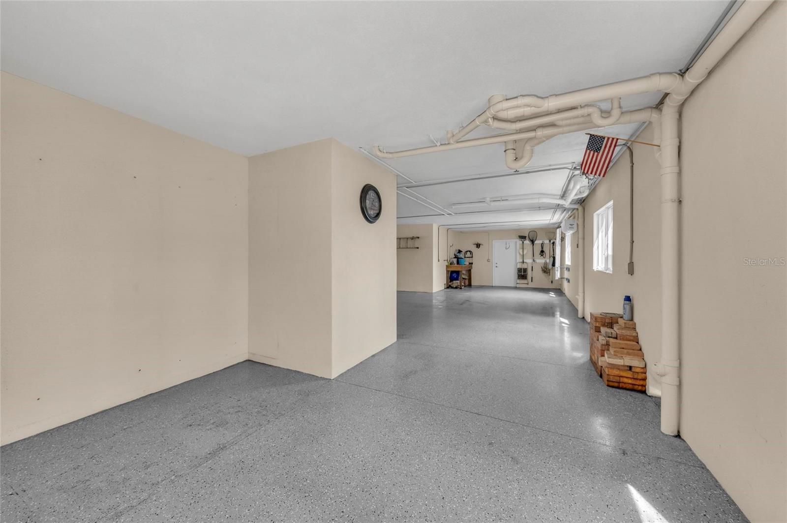 A4648844 Property Photo