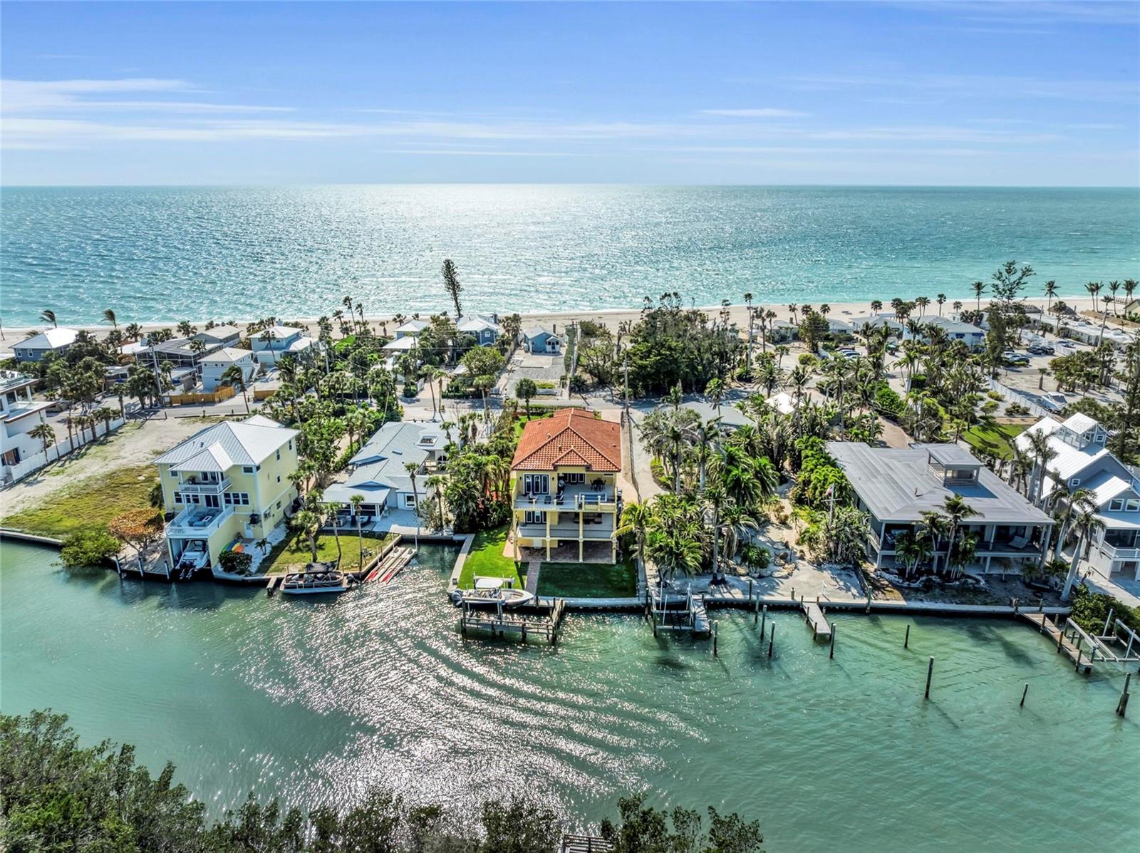 A4648844 Property Photo